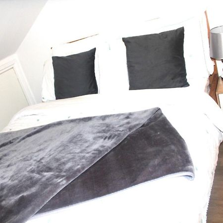 Qties Luxury Home Londen Buitenkant foto