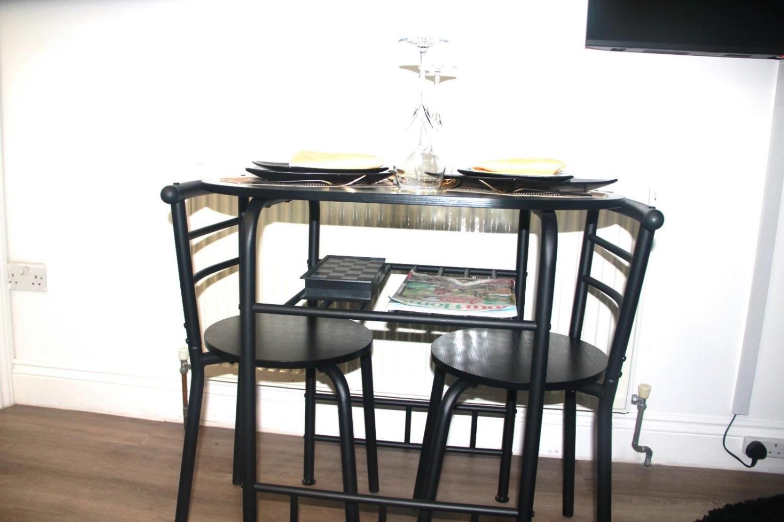 Qties Luxury Home Londen Buitenkant foto